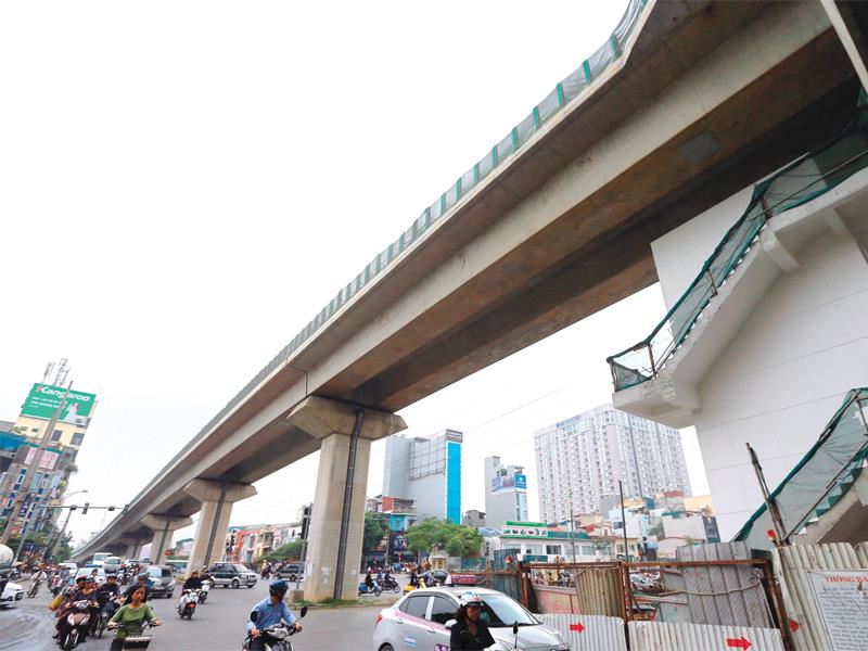 Vốn đầu tư công và vốn ODA: Đừng để tưởng rẻ mà hóa đắt